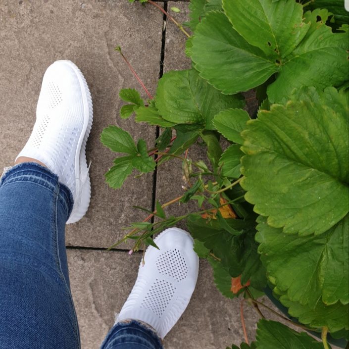 tiosebon puffy neon sneaker